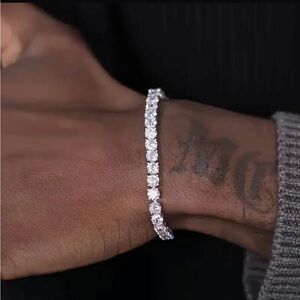 Elegant Silver Tennis Bracelet 16cm